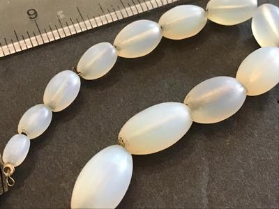 Art Deco Elongated Opalscent Type Antique Necklace