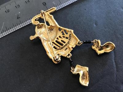 Santa Brooch