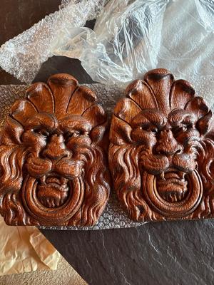 Sale Photo Thumbnail #526: Needs repair, and cushion 32w x 76l. Lion head pieces are not attached