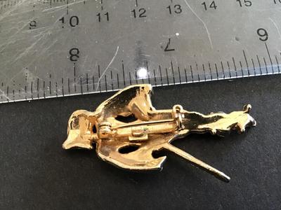 Vintage Tree Musketeer’s Pin