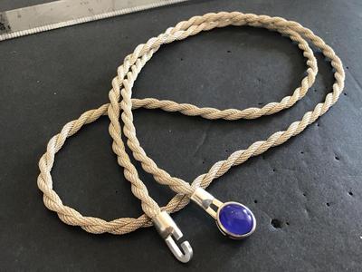 No Marks Non magnetic Blue Stone Cable Necklace