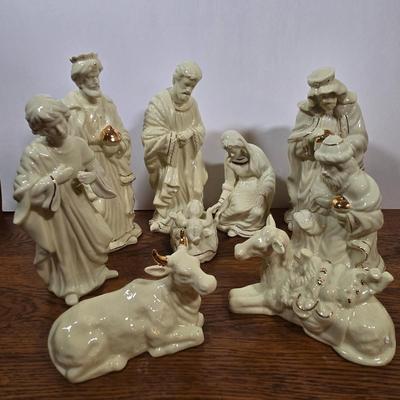 Sale Photo Thumbnail #482