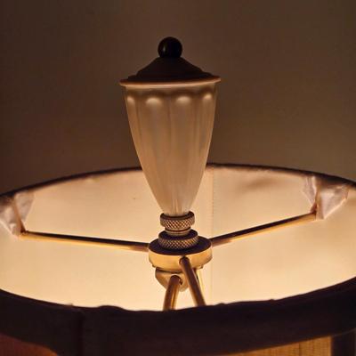 LOT 51D: Lenox Lamp