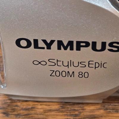 LOT 53D: Fujifilm FinePix A820 Camera and Olympus Stylus Epic Zoom 80 with Carrying Bag