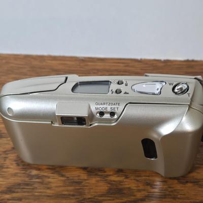 LOT 53D: Fujifilm FinePix A820 Camera and Olympus Stylus Epic Zoom 80 with Carrying Bag