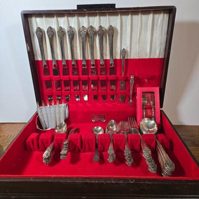 LOT 55D: Assorted Stainless Flat Ware and Various Silver Plated Presidential Spoons