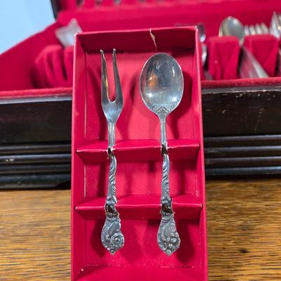 LOT 55D: Assorted Stainless Flat Ware and Various Silver Plated Presidential Spoons