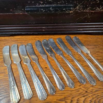 LOT 55D: Assorted Stainless Flat Ware and Various Silver Plated Presidential Spoons