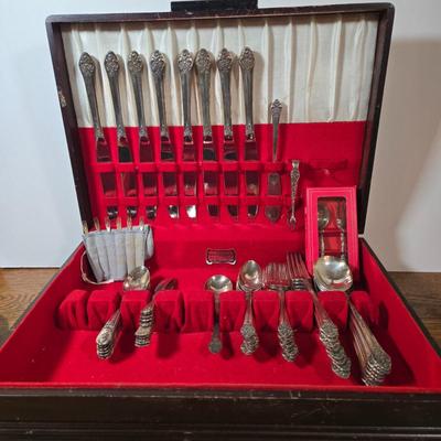 LOT 55D: Assorted Stainless Flat Ware and Various Silver Plated Presidential Spoons