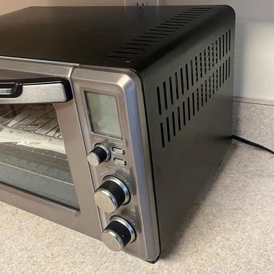 LOT 60D: Keurig Coffee Maker and Oster Countertop Oven