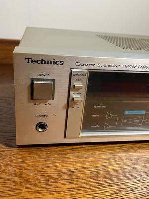 LOT 75D: Vintage Technics Stereo Receiver - SA-150