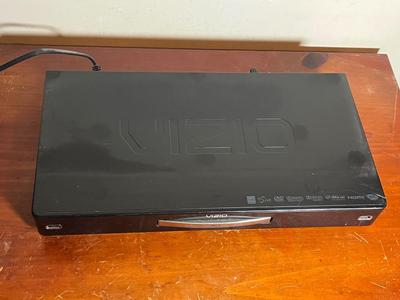 LOT 84C: Vizio Blu-Ray Player- VBR231