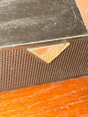 LOT 88C: Vizio 37" Flat Screen TV - VL370M