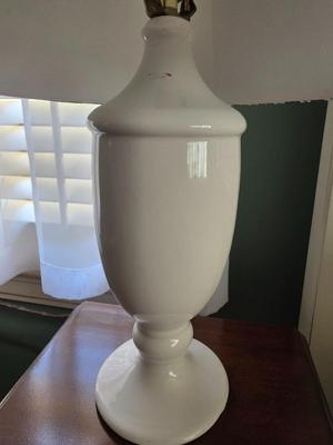 Table lamp