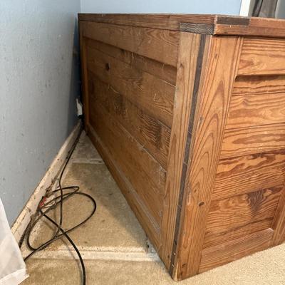 Solid Wood Chest of Drawers