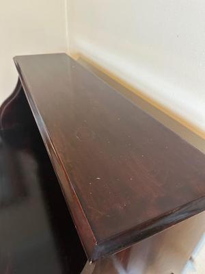 Wood Roll-Top Desk with Drawers & Cubbies