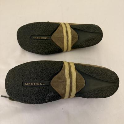 Merrell, Teva, Dansko & More Size 8/9 Ladies Shoes (P-HS)