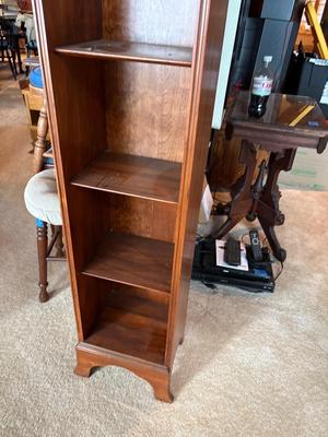 Sale Photo Thumbnail #163: Beautiful condition. Shelves are stationary.22x9.5x61.