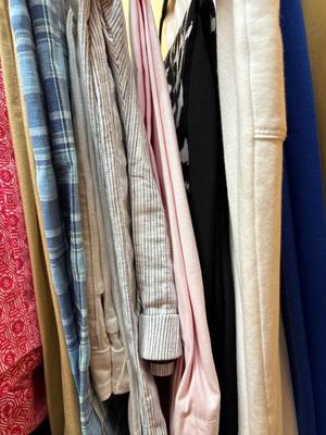 Sale Photo Thumbnail #420: Name, brand clothing, ranges from the size 2 to 8
