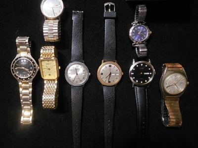 Sale Photo Thumbnail #6: Collectible Men's/Women's Watch Lot | Citizen, Timex, Brut | Citizen Watch Works | Nice Condition with wear