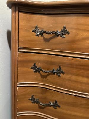 Dixie French Provincial 6-Drawer Chest