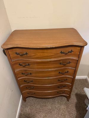 Dixie French Provincial 6-Drawer Chest
