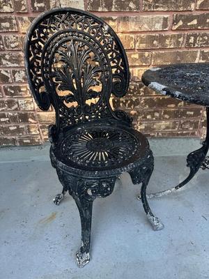 Ornate Aluminum Outdoor Bistro Set – Table & 2 Chairs