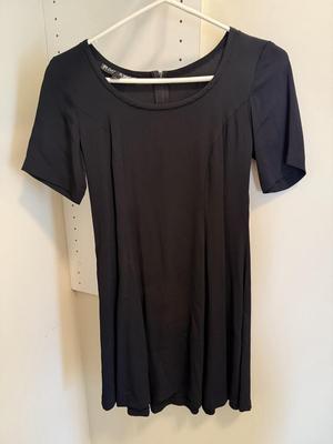 Dresses by Anthropologie, J. Crew, Betsy Johnson, Bebe, & More, Size XS-M (UGB1-HS)