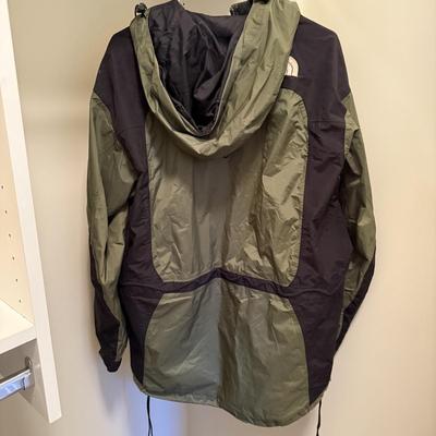 Polo by Ralph Lauren & Northface Jackets, Men’s Size M/L (UGB2-HS)