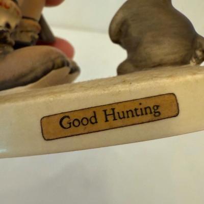 Hummels: The Smart Little Sister & Good Hunting (P-HS)