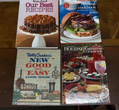 Cookbook Lot: 4 Assorted Cookbooks