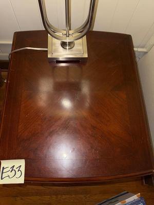 Sale Photo Thumbnail #60: E33-end table with table lamp