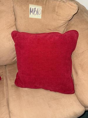 Sale Photo Thumbnail #165: MB10-loveseat and throw pillows