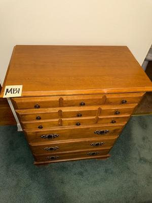 Sale Photo Thumbnail #203: MB1-Dresser

31 x 17.5 x 42.