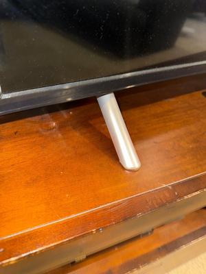 Sale Photo Thumbnail #288: LR12-48 inch TV