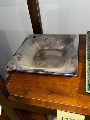 Sale Photo Thumbnail #297: LR10-Decor items