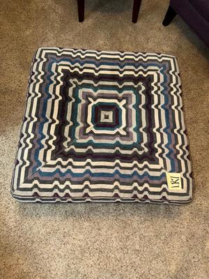 Sale Photo Thumbnail #307: LR7-large storage ottoman

34 x 34 x 16