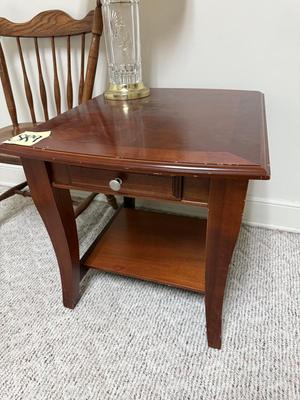 Sale Photo Thumbnail #329: SR9-furniture/Lamp bundle