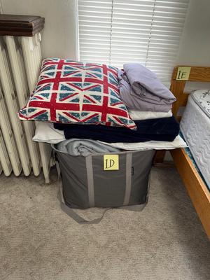 Sale Photo Thumbnail #366: 1D-pillow, sheets, blankets, and laundry bag