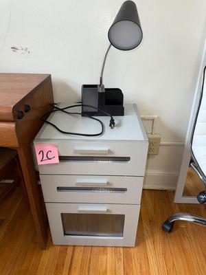 Sale Photo Thumbnail #418: 2C-printer stand and desk lamp
19” x 15” x 23.5”
