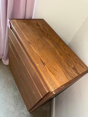 Sale Photo Thumbnail #453: 5C-Dresser