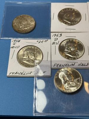 (10) UNCIRCULATED CONDITION FRANKLIN SILVER HALF DOLLARS BAG #16 RECEIVE ALL AS PICTURED.