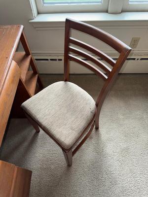 Sale Photo Thumbnail #592: 16B-Desk w chair

42” x 20” x 29”