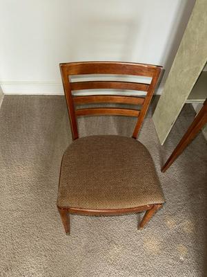Sale Photo Thumbnail #647: 20C-Desk

46.5” x 19” x 32”