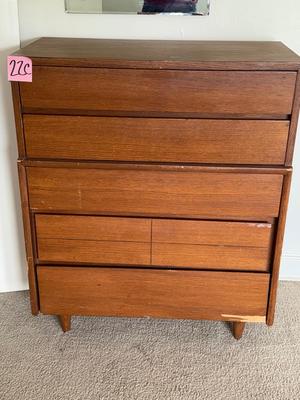 Sale Photo Thumbnail #654: 22C-Dresser

36.5” x 18” x 43”