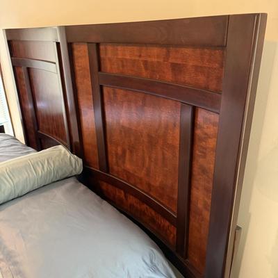 Modern Queen Size Bed (PB-BM)