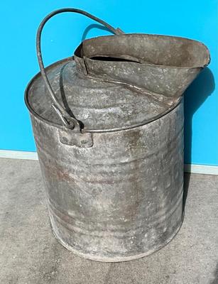 Vintage Galvanized NY 5Gal Pouring Liquid Can