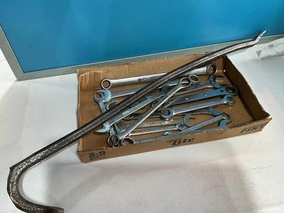 US Wrenches and Crowbar