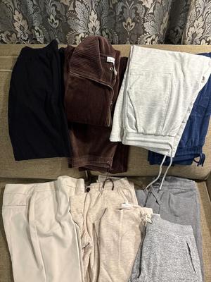 Ladies sweats size small
