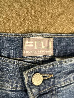 Ladies shorts & pants - size 10-12